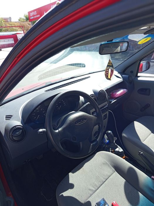 Vând Dacia Logan 1.4 mpi