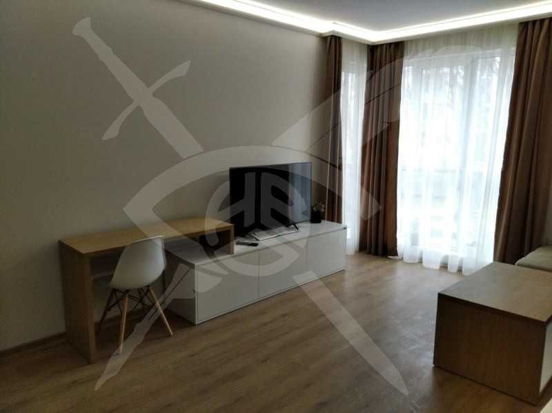 Дава се под наем Двустаен апартамент в Варна, ХЕИ - 60 кв.м за 600 € - Снимка #2