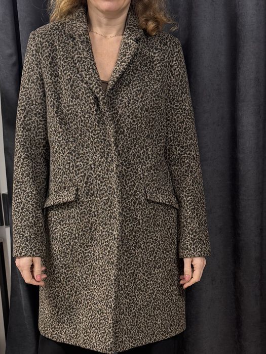 Palton F&F maro cu negru