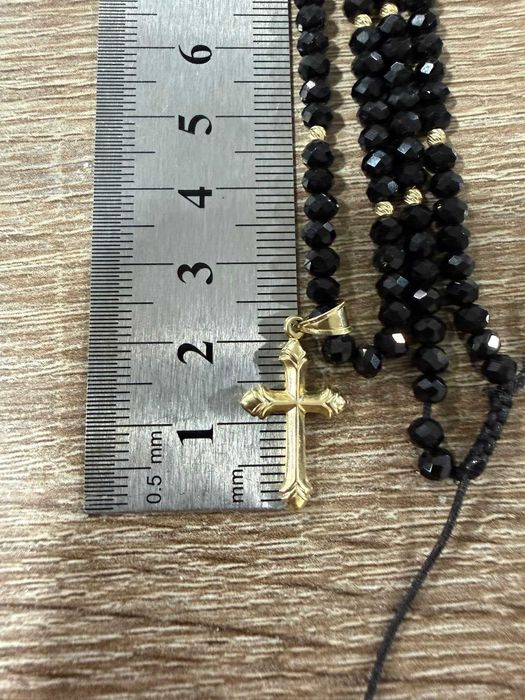 Златен синджир с маниста и висулка