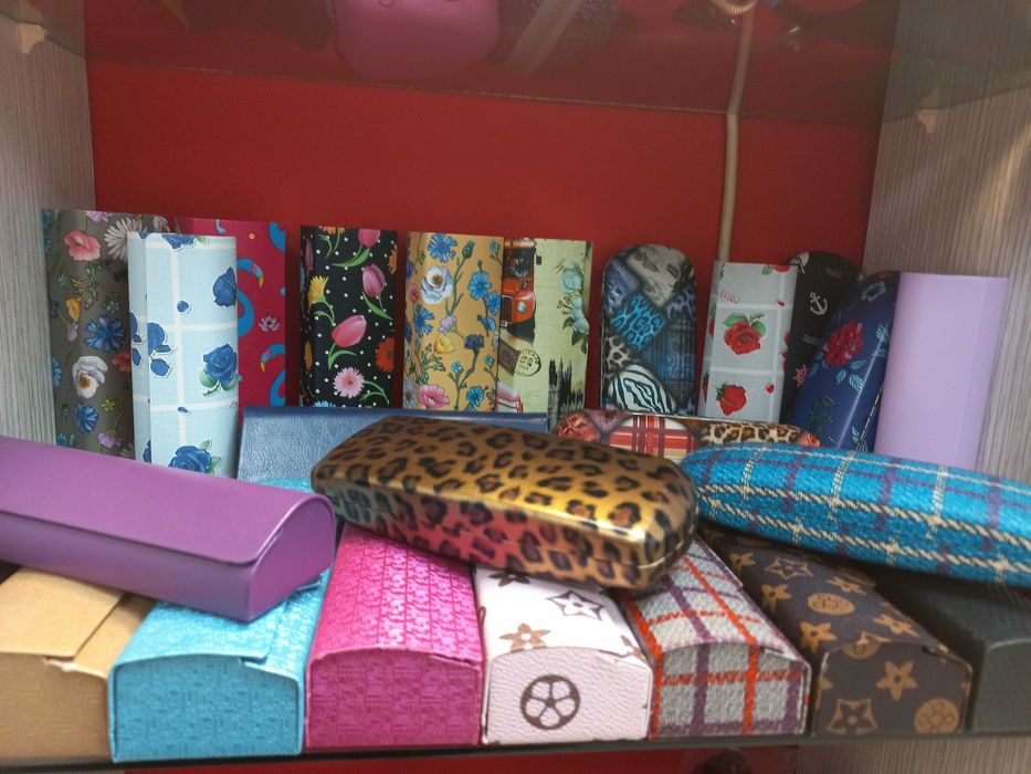 Ланци и калъфи за очила