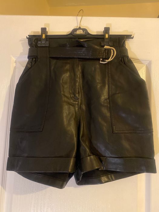 Дамски кожени къси панталони River island UK нови