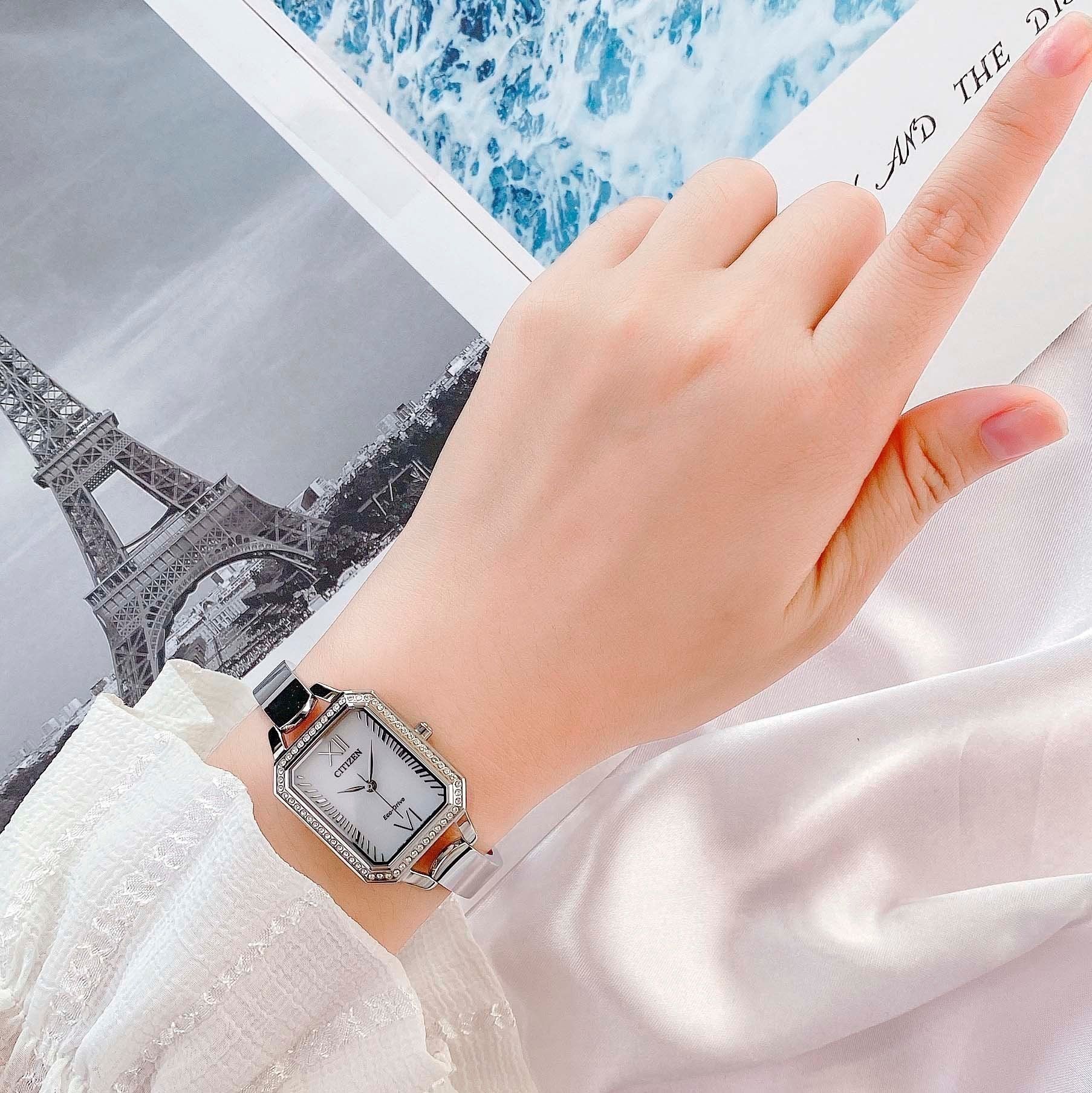 Дамски луксозен часовник Citizen EM0980-50A