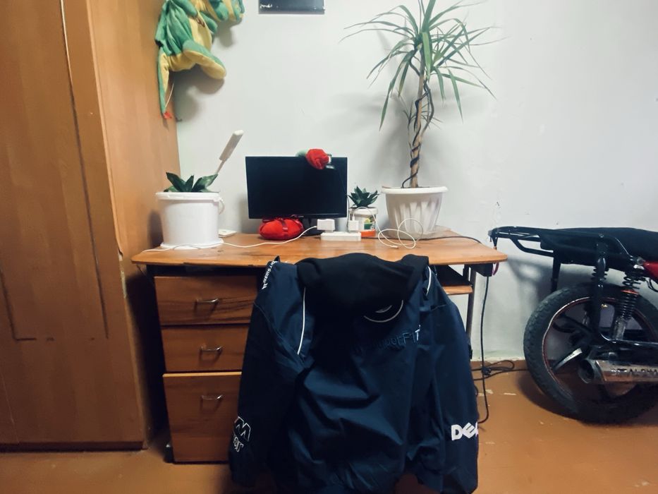 Продам компьютер со столиком