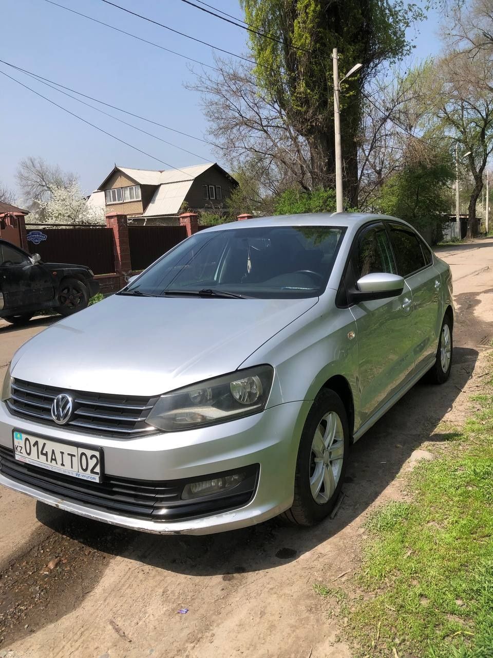 Продам машину Volkswagen Polo 2016 г.