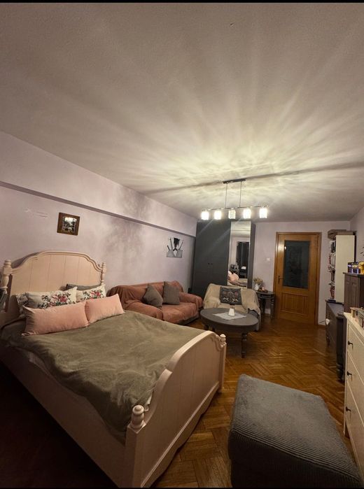 Ocazie rara! Proprietar, vand apartament 2 camerę Stirbei Voda 76 mp