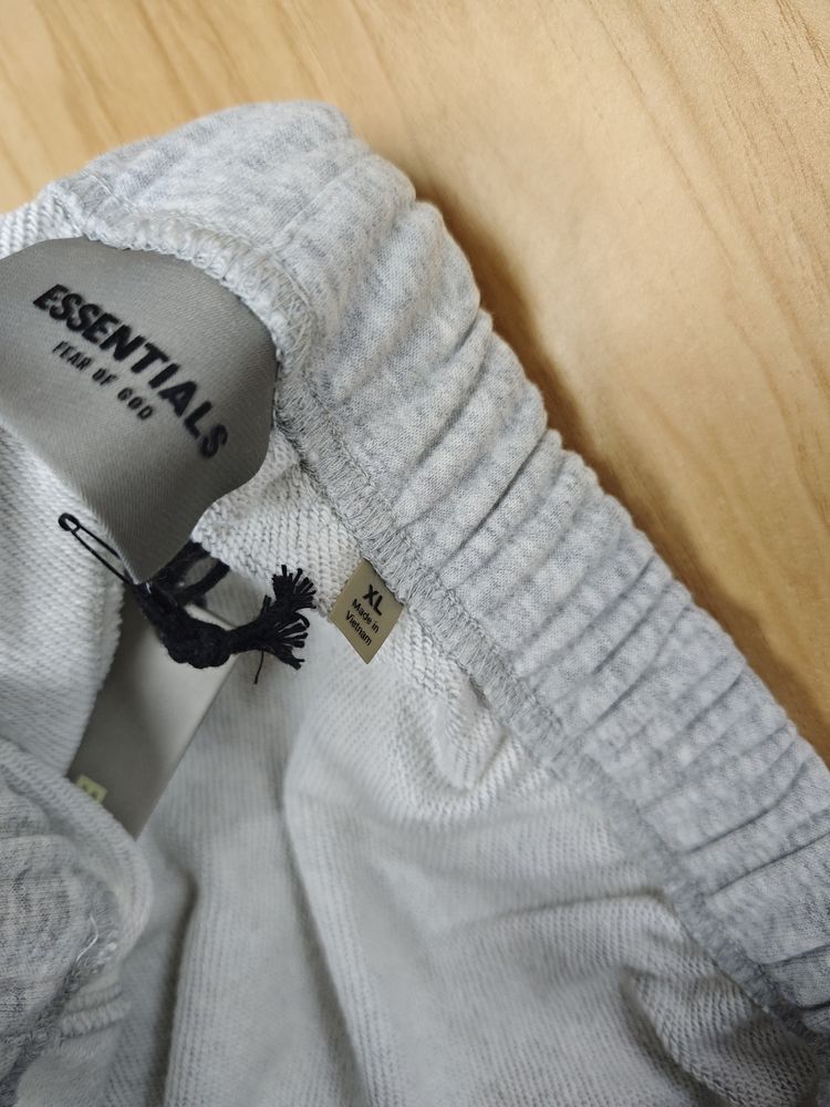 Essentials short fear of god