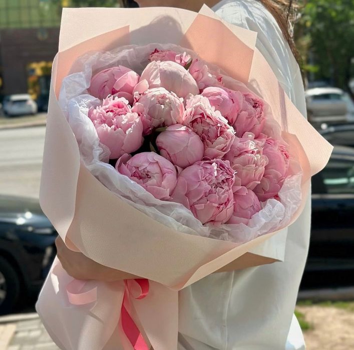 Оптом Пионы, розницу! Розы Голландия