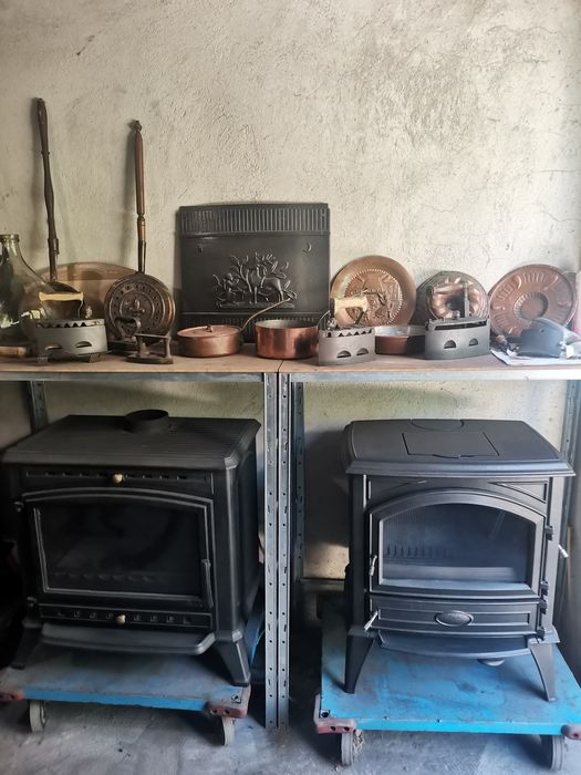 Чугунена печка / камина на дърва