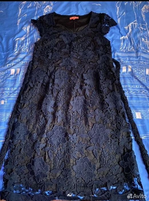 Ажурное платье новое бирки сняты