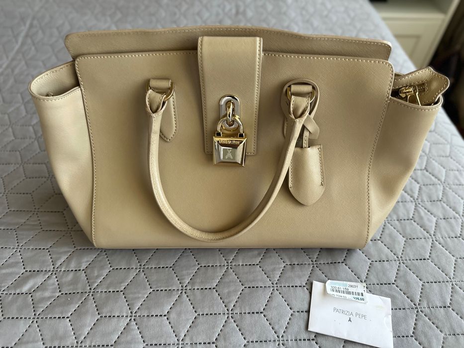 Чанта Patrizia Pepe