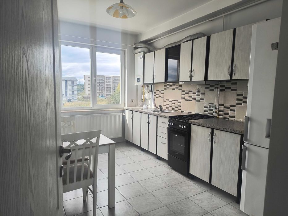 Vând sau închiriez apartament, 2 camere, etaj 2