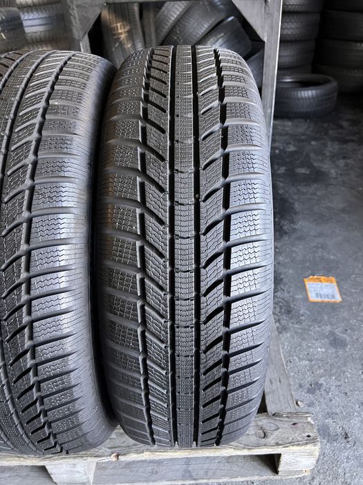 2 anvelope iarna ca NOI 225/65/17 , Continental , DOT 4323 , 8.4 mm