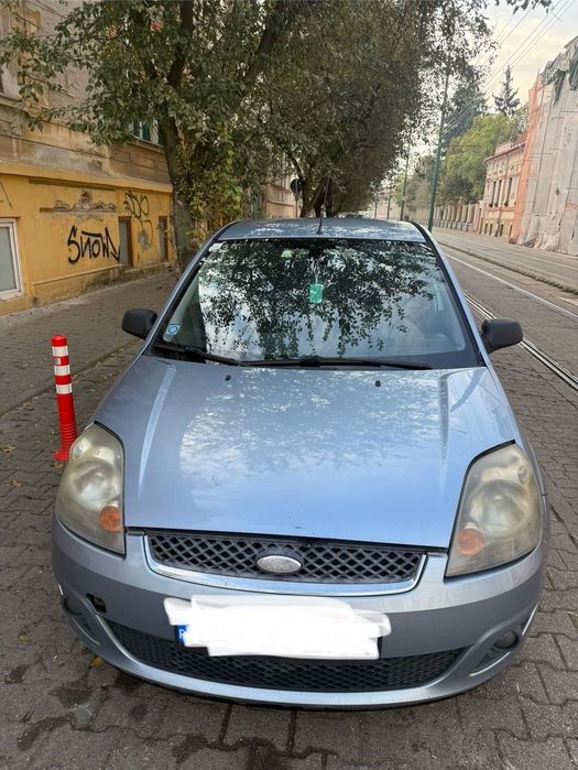 Ford Fiesta Ford Fiesta 1.25 benzină, 75 CP, an 2006, 5 uși, anvelope all season,