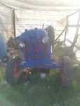 Dezmembrez tractor fordson major