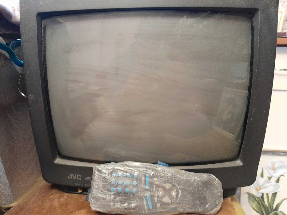Супер Изгодно Телевизор JVC 14'' (35см) РАБОТЕЩ.!