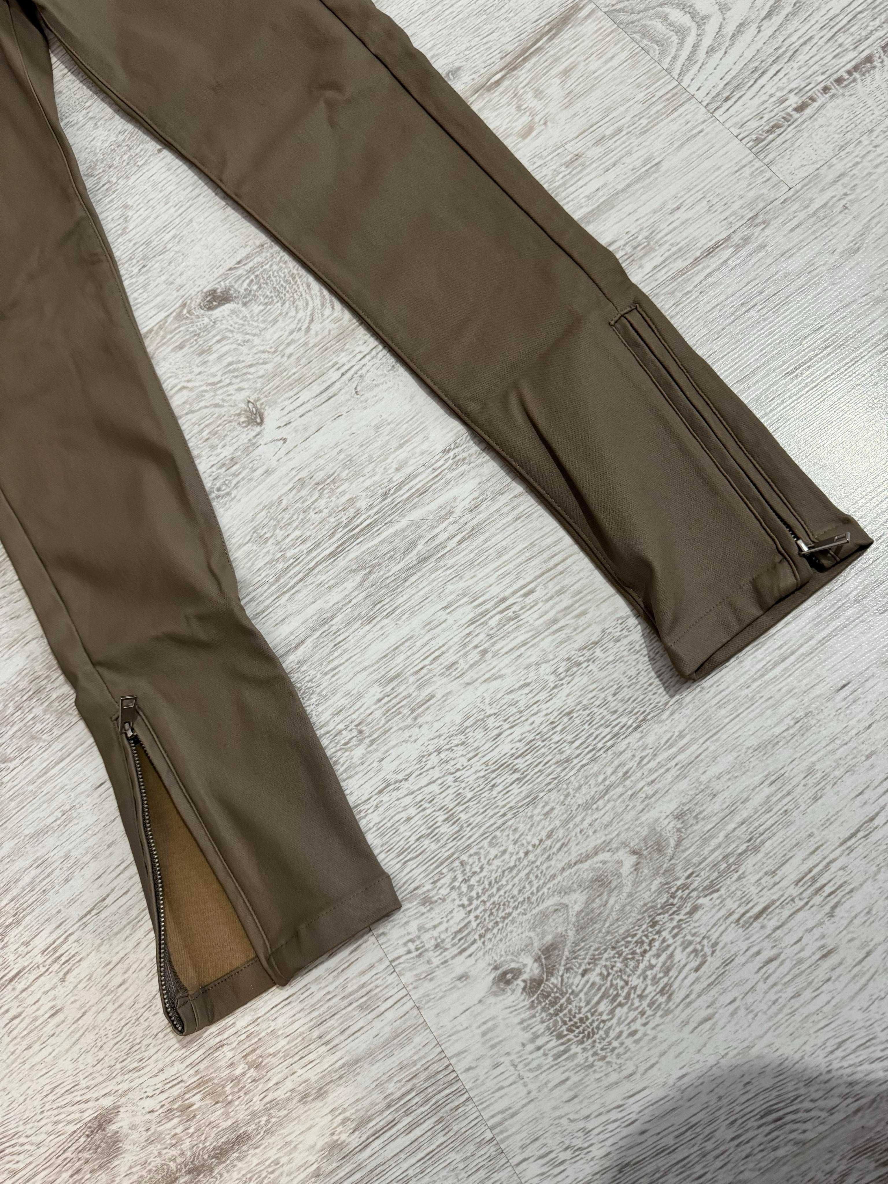 Pantaloni imitatie piele, masura M