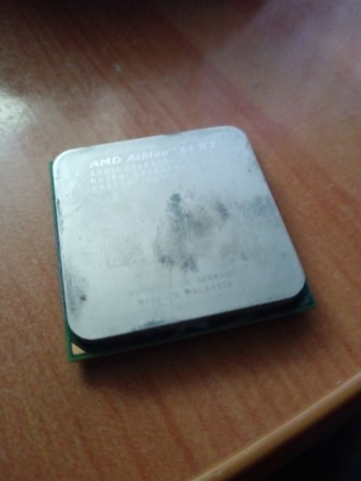Vând AMD atlon x2