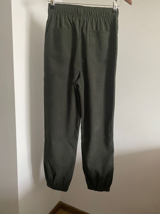 Pantaloni Noi cu eticheta, Zara
