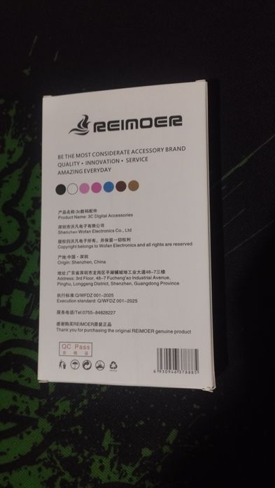 Redmi turbo 4 pro uchun 3ta chexol va 1 ta steklo