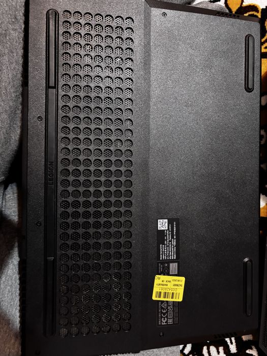 Laptop Gaming Vand/Schimb cu ceva mai bun Lenovo Legion 5 15Ach6