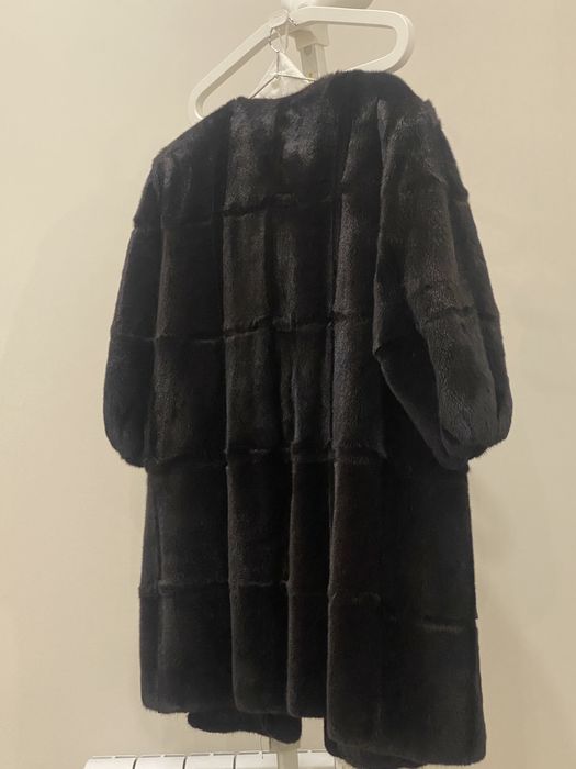 Норковая шуба блэк лама Avanti