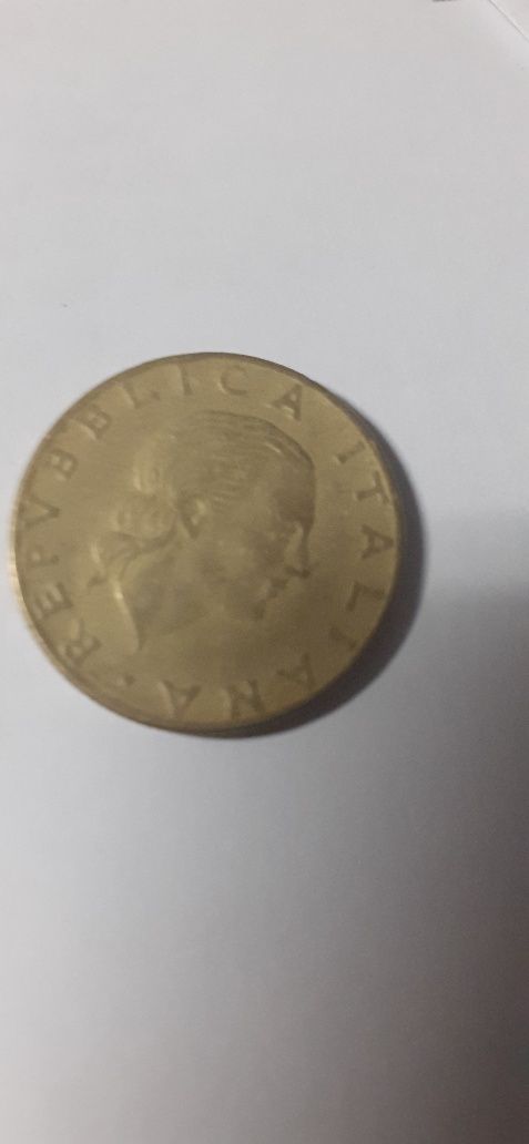 Moneda italiana 200Lire