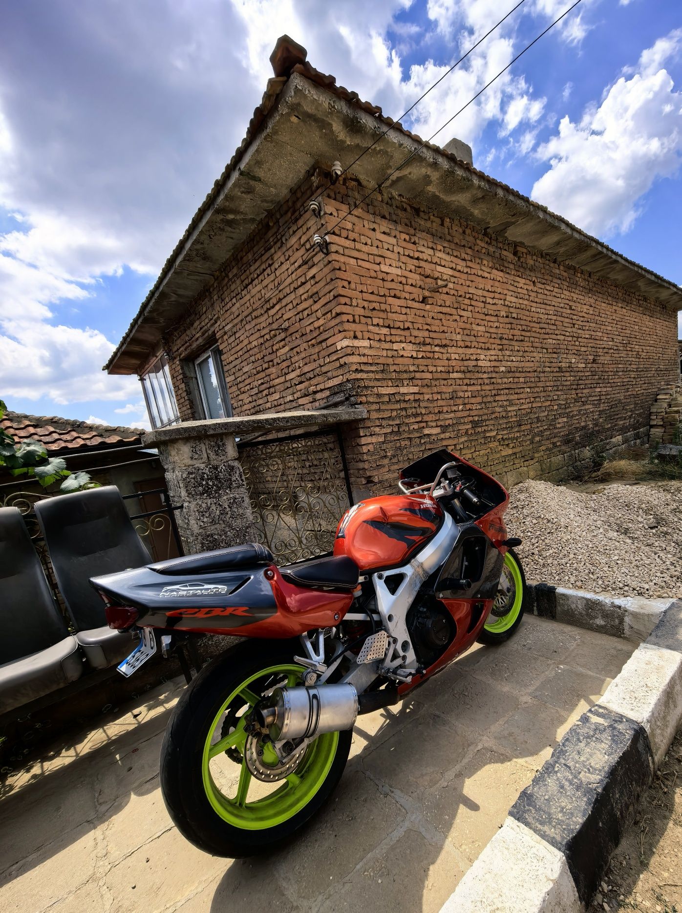 Honda cbr 919rr 130hp
