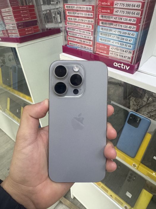 iPhone 15 pro 256gb