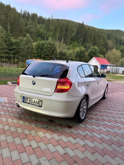 Bmw seria 1 118D 143 cp