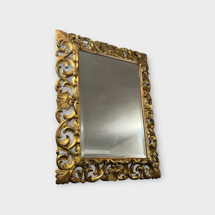 Oglinda decorativa stil Neobaroc