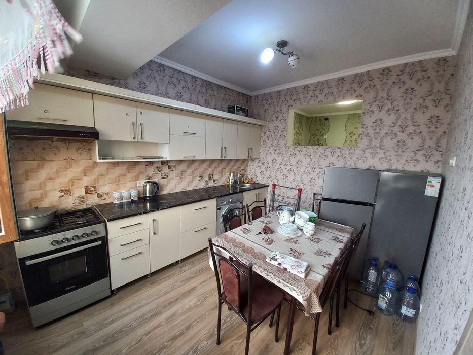 Новастройка 2 хона 4 этаж Микрорайонда жойлашган.Агентство