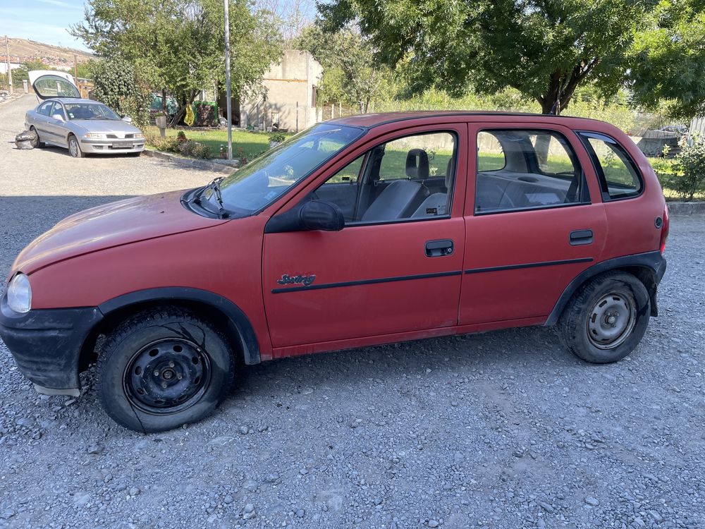 Opel Corsa b 1.4i Опел Корса б 1.4 на-части!!