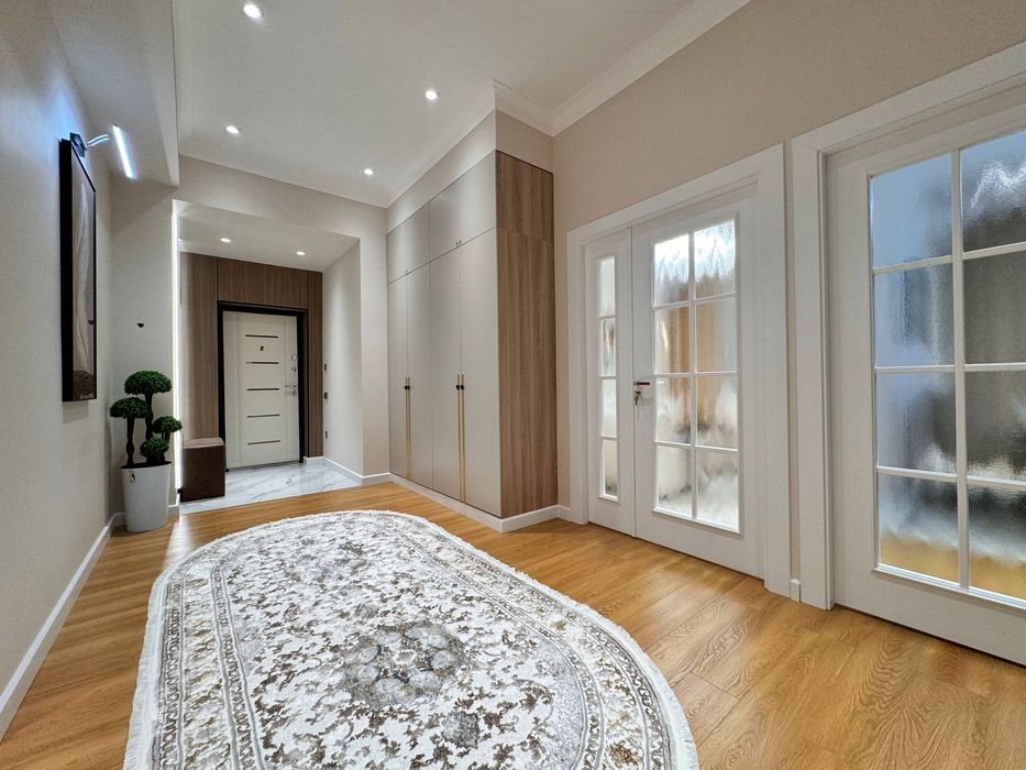 Новостройка Продается 4 комнатная квартира ремонт Паркентский