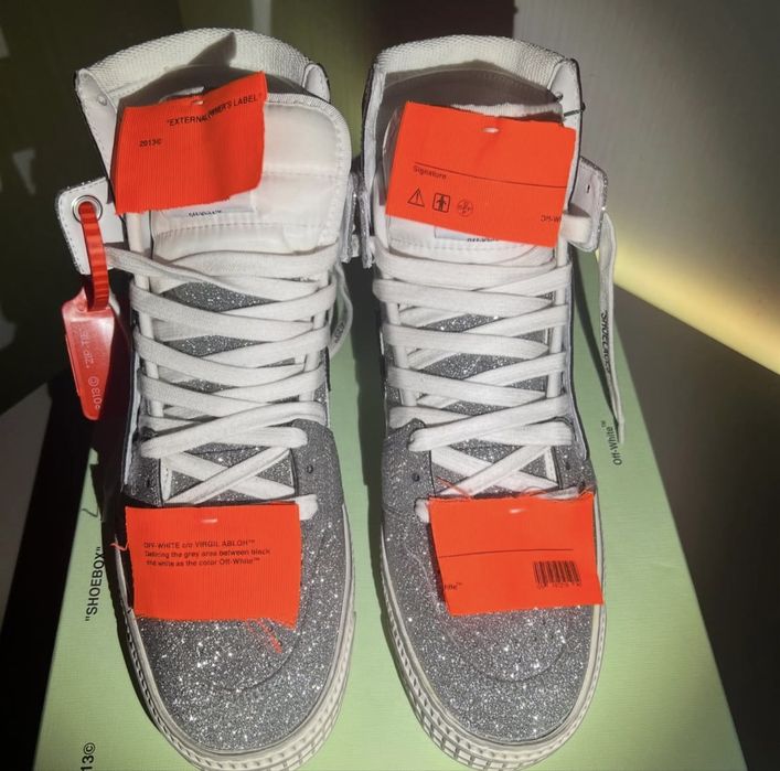 Adidasi off white court 3.0