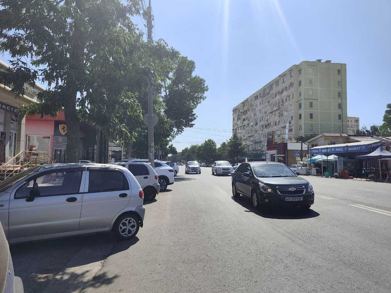 Продам магазин  в Яшнабадском районе. Ориентир магазин Антей