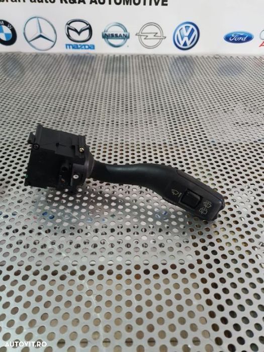 Maneta Stergatoare Semnalizari Tempomat Audi A4 B7 An 2005-2008