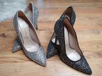 Pantofi cu toc marimea 34 si 35