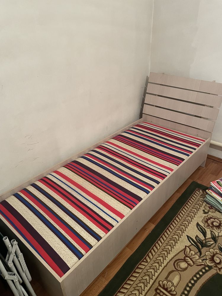 Продается Кровать
