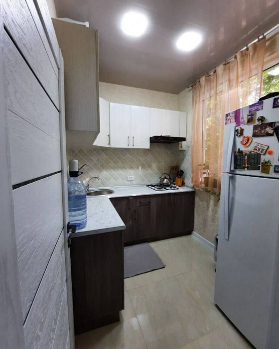 Квартира продаётся Чиланзар 7 квартал 3/2/4 меб тех Актёра круг