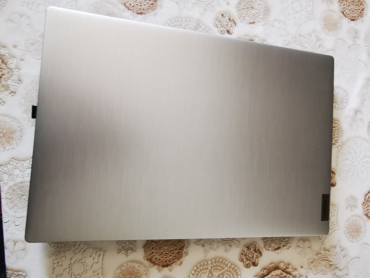 Laptop Lenovo IdeaPad 3, 1.2 GHz, 1Tb, 8GB RAM