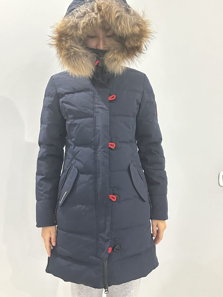 Куртки Canada Goose