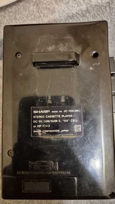 Уокмен Sharp JC-105