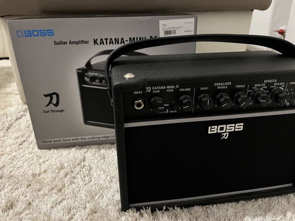 Усилвател за китара Boss Katana Mini X