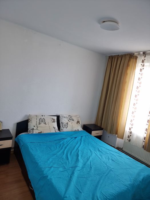 Apartament central de închiriat