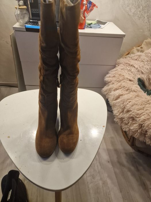 cizme piele naturală marca Clarcks nr 38