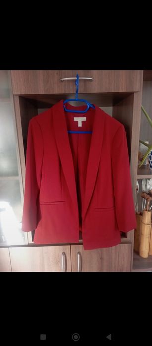 Sacou roșu închis H&M măsură 38 și roz prăfuit