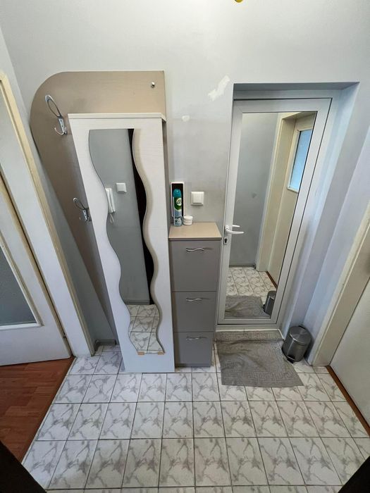 Дава се под наем Двустаен апартамент в Бургас, Лазур - 56 кв.м за 459 € - Снимка #2