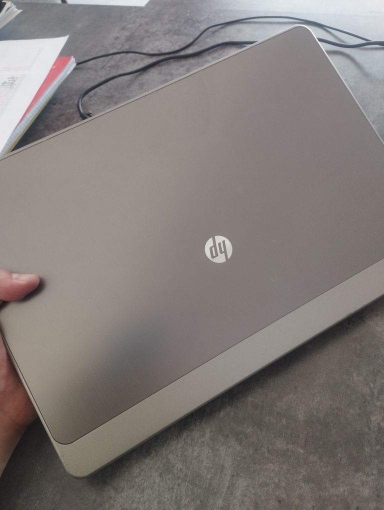 Hp pro book sotiladi xolati a'lo zaryad ushlaydi