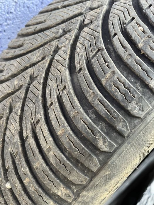 Гуми 215/55/16 Bfgoodrich